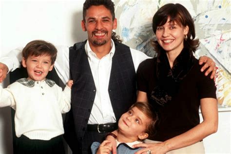 roberto baggio age and family